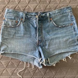 Levi’s 501 Shorts, Size 31 Waist